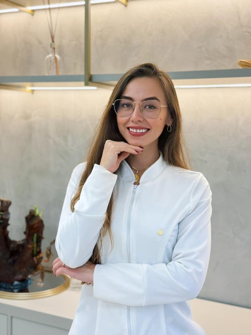 Dra. Eloise Oliveira